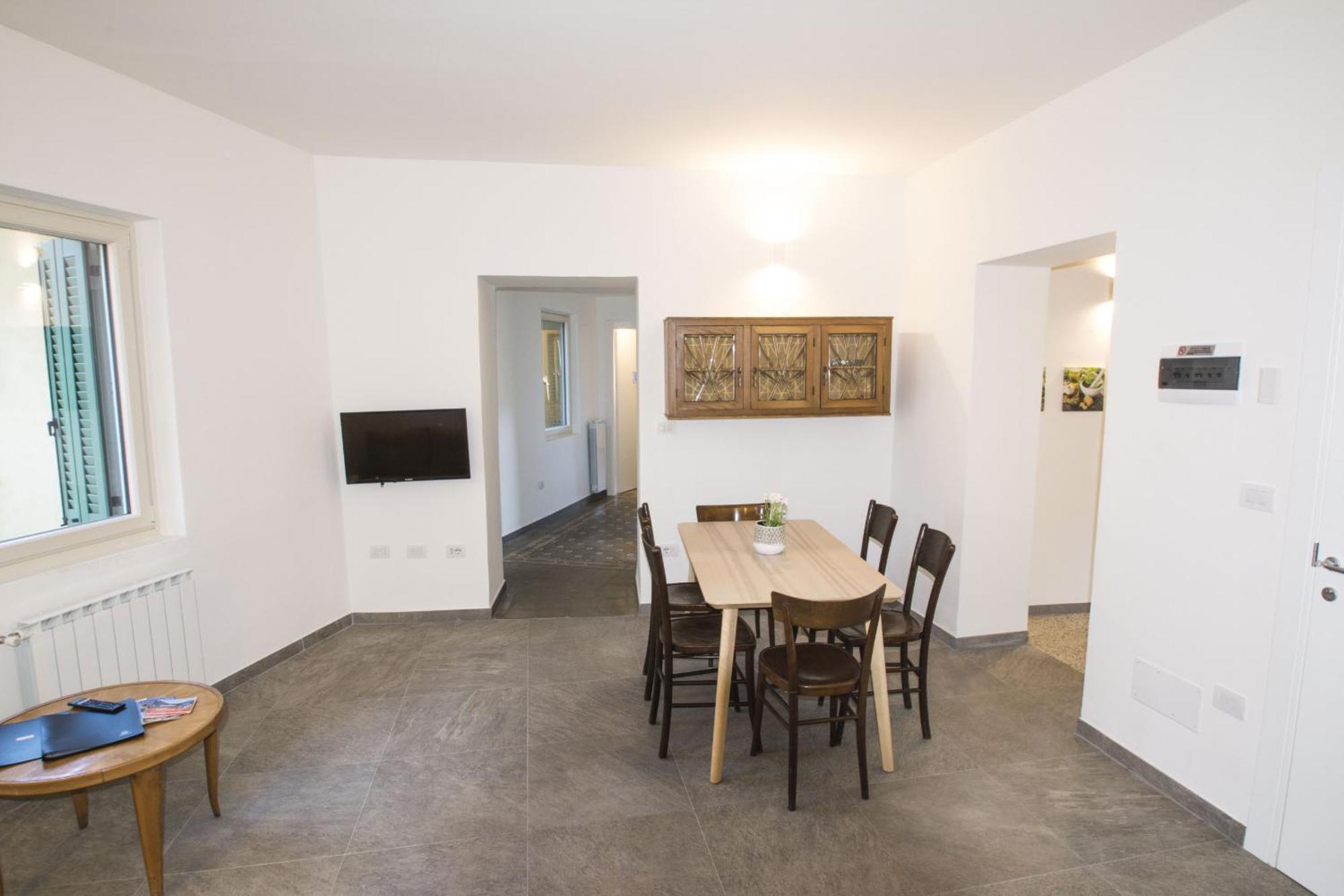 Casa Lea Leilighet Castelveccana Eksteriør bilde